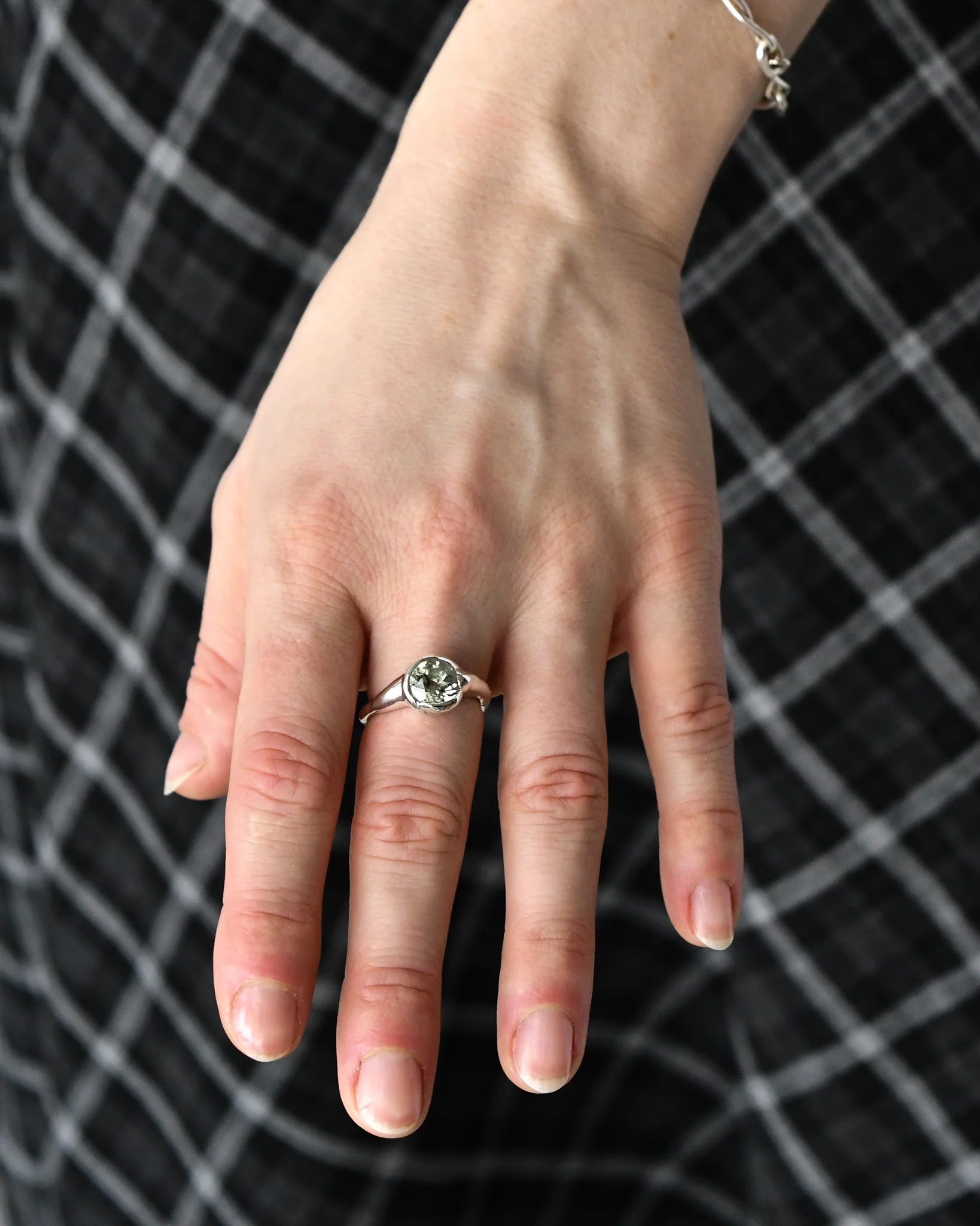 CURRENT SOLITAIRE | GREEN QUARTZ - Image 9