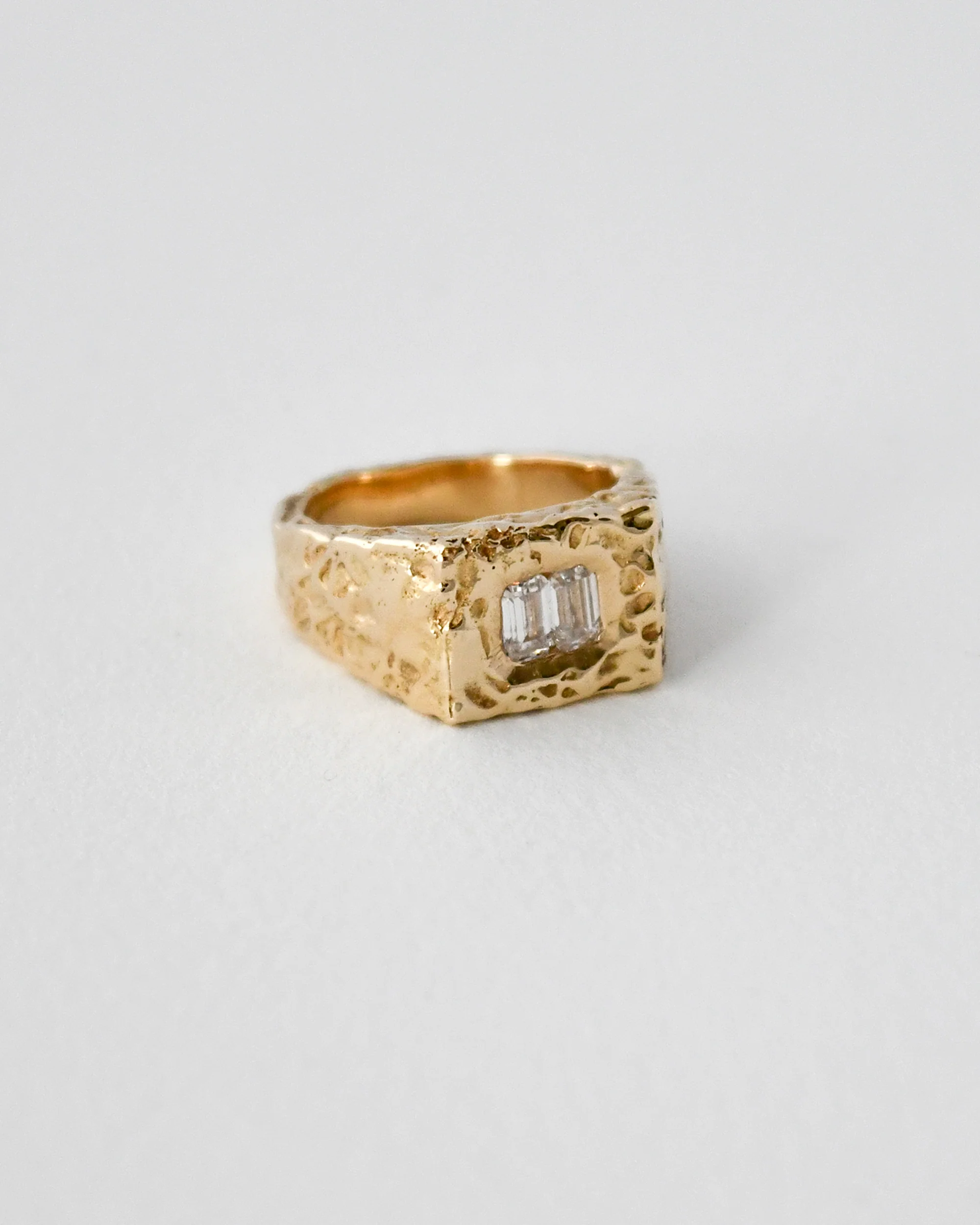 PUMICE SIGNET - Image 12