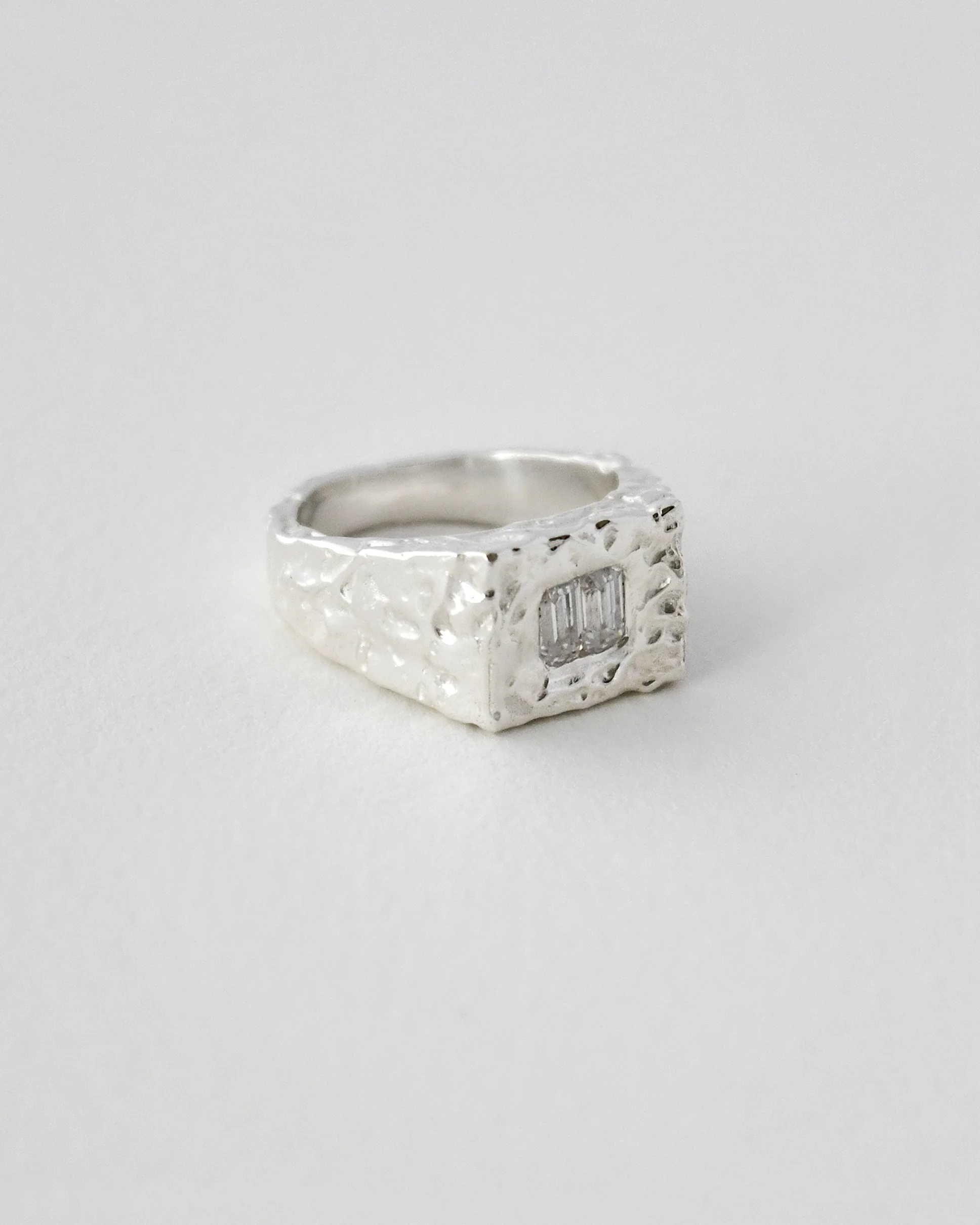 PUMICE SIGNET - Image 4