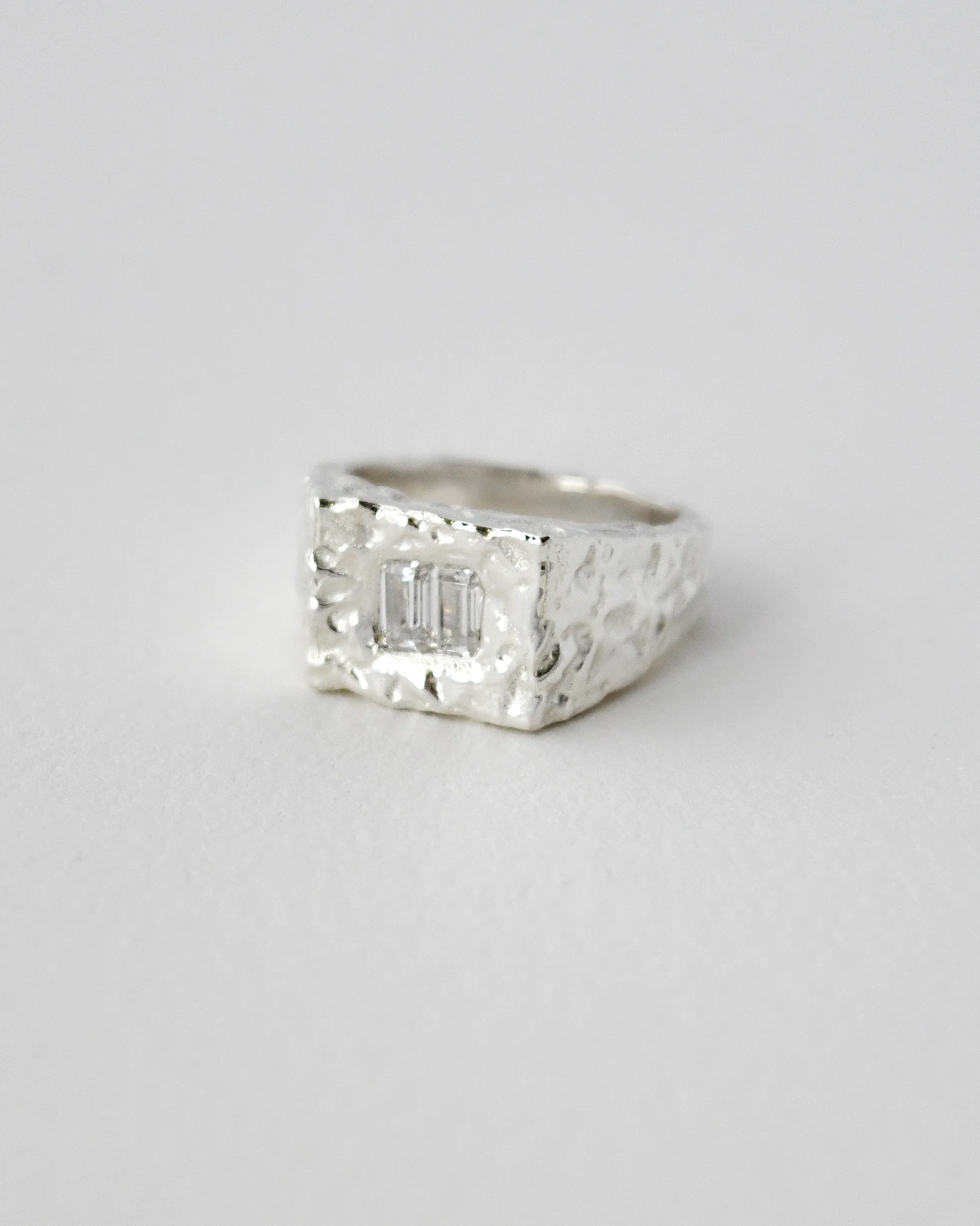 PUMICE SIGNET - Image 6
