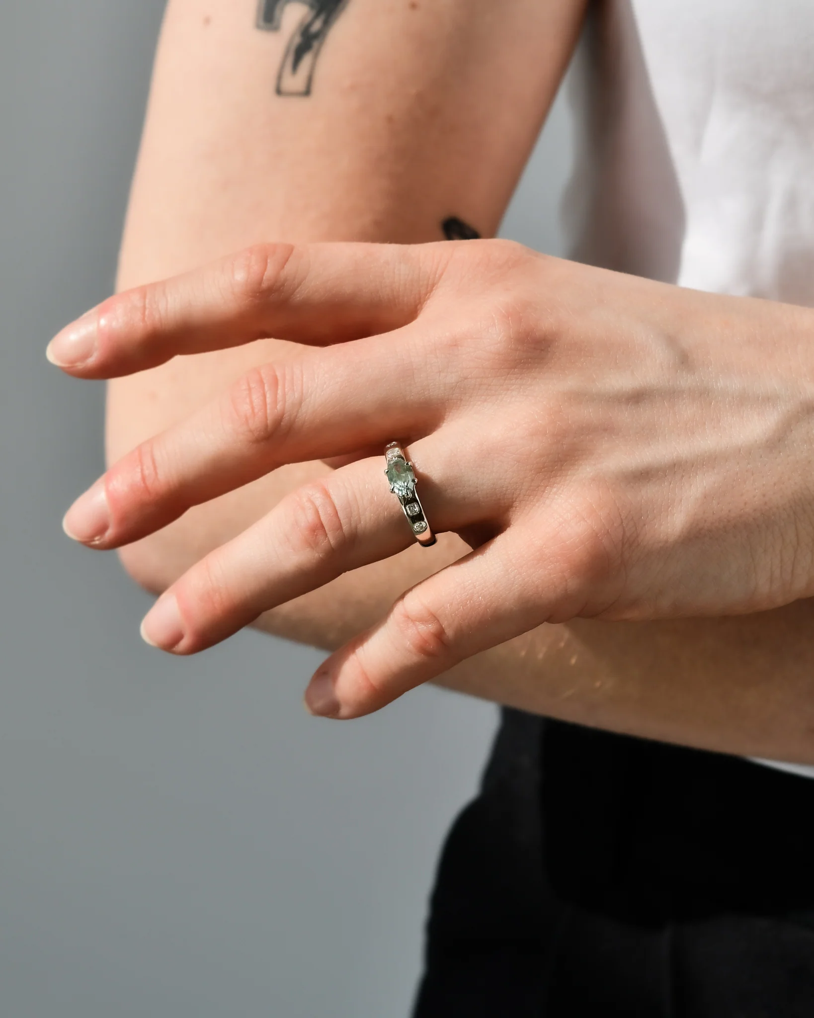 UME RING | MILKY GREEN MONTANA SAPPHIRE - Image 4